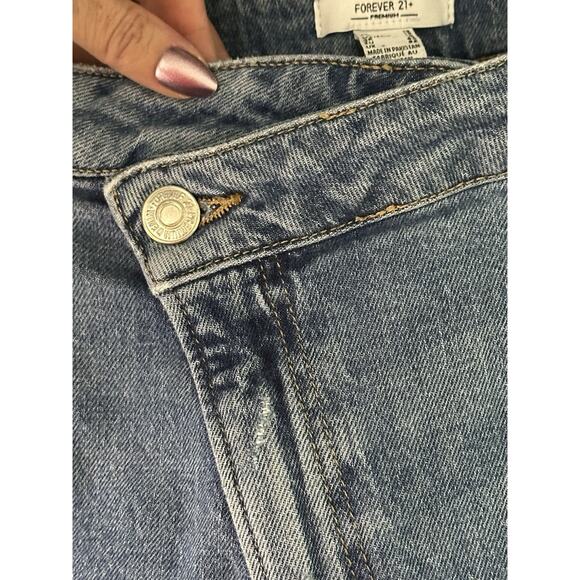 Forever 21 Crossover Trendy High Rise Straight Jeans Size 18 Plus 99% Cotton - Picture 5 of 9